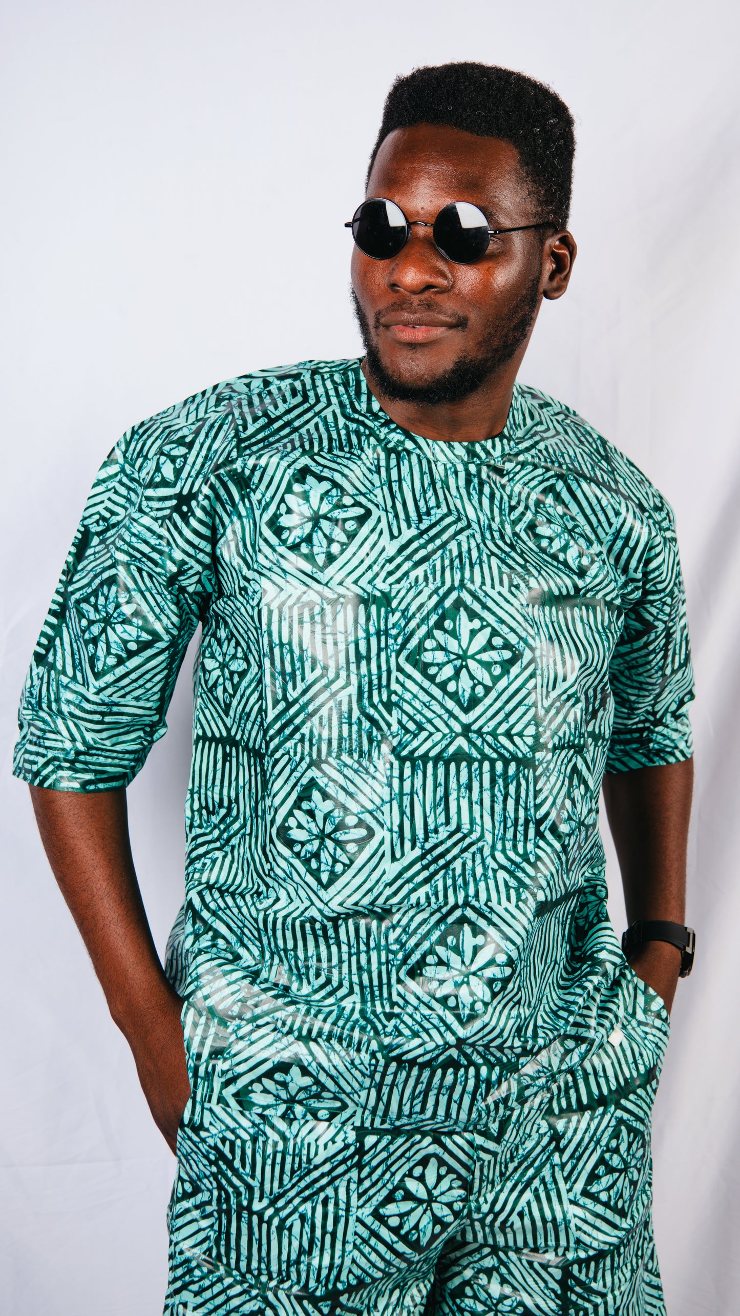 Theda 2 Piece Unisex Short and T-shirt