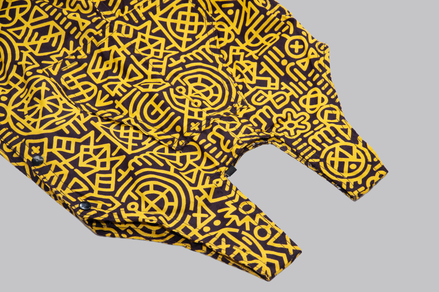 Bee Dungarees & hat print