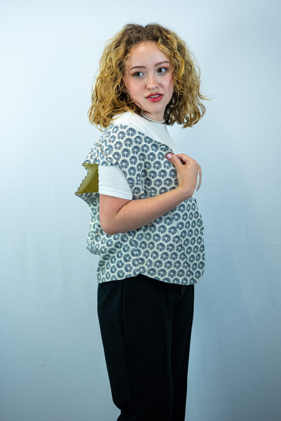 Gracia Black and White Print Waist Coat