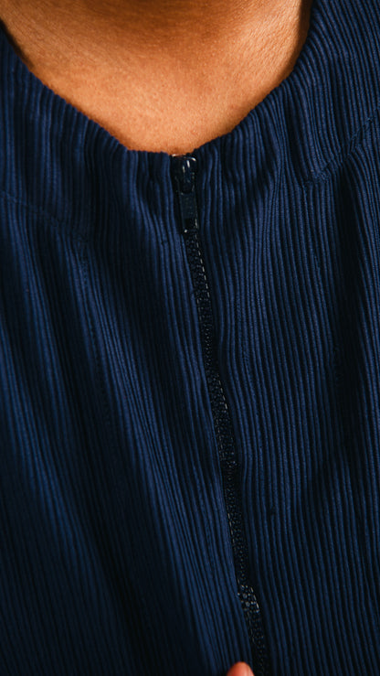 Adriel Joggers and Sleeveless/Multipocket Zipped Shirt