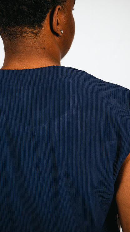 Adriel Joggers and Sleeveless/Multipocket Zipped Shirt