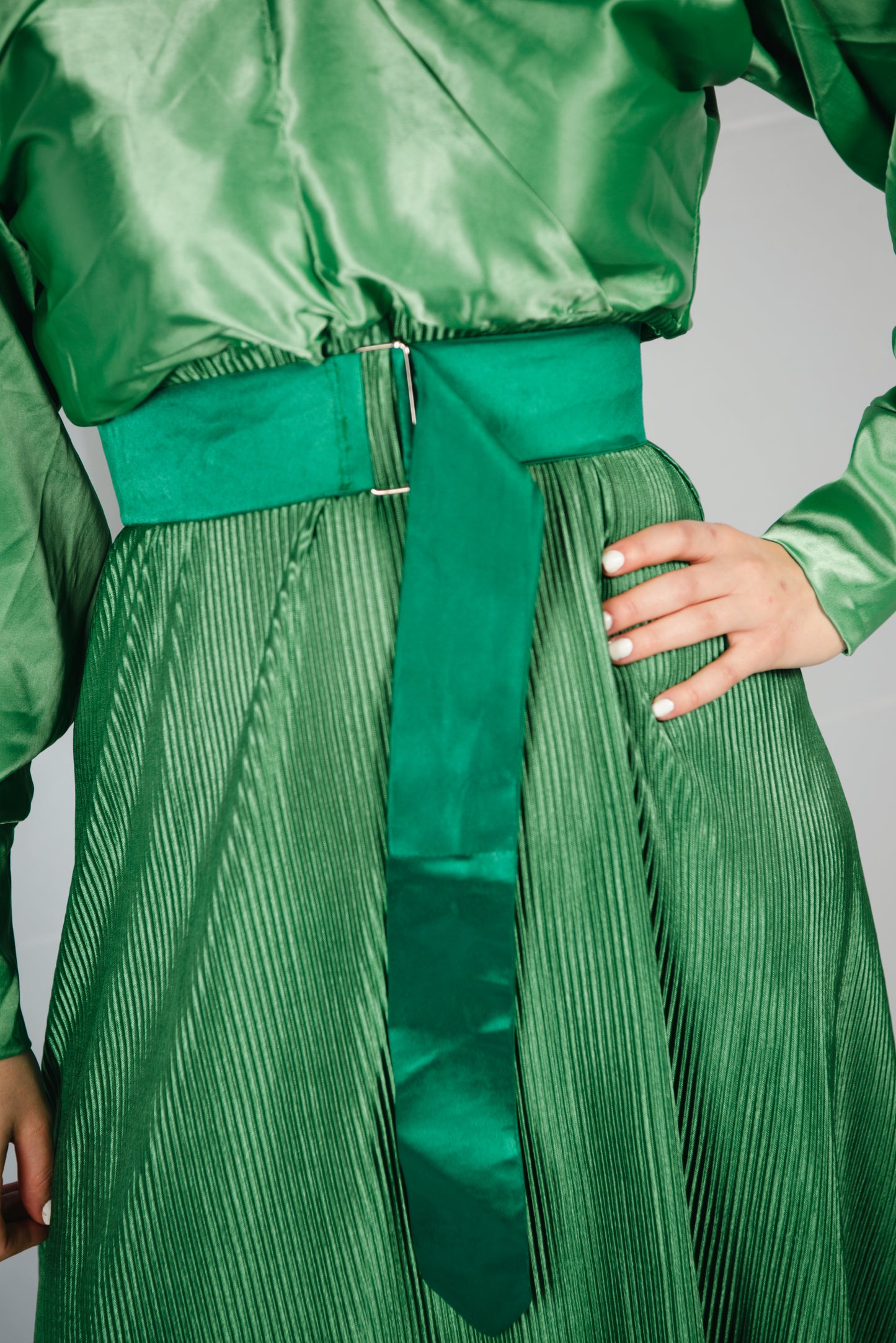 Iliana Maxi Pleated Dress Dress With Belt